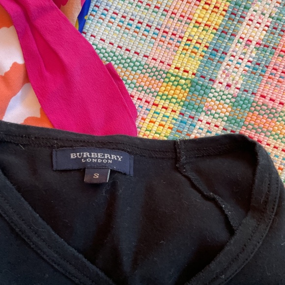 Burberry black sleeveless top - Picture 3 of 3